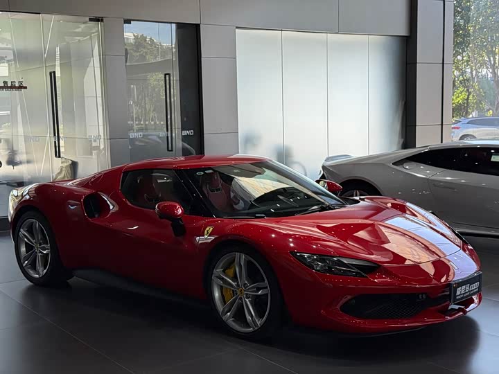 Фото 3 - Ferrari 296