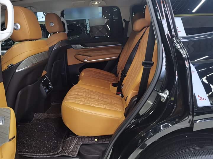 Фото 17 - Tank 500