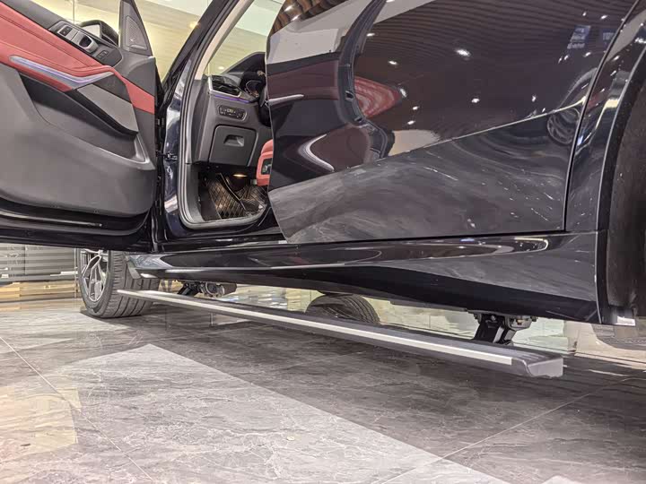 Фото 14 - BMW X5