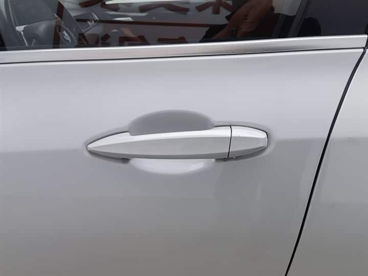 Фото 18 - BMW X2