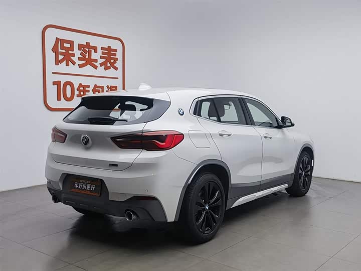 Фото 2 - BMW X2