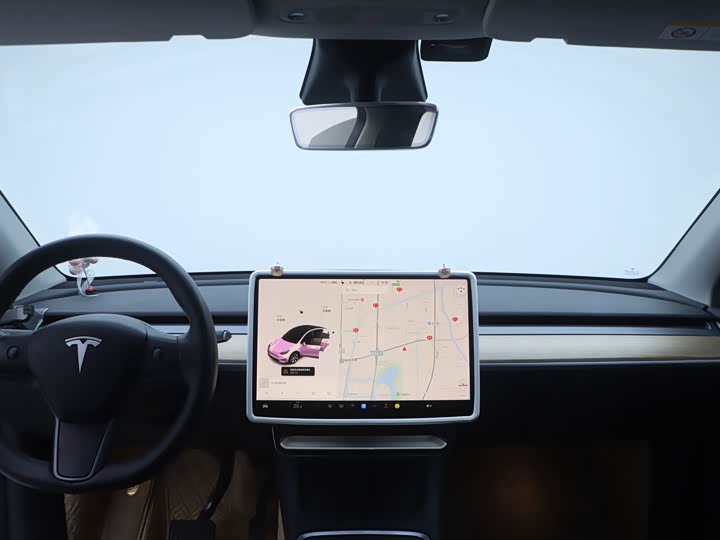 Фото 16 - Tesla Model Y