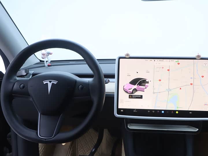 Фото 20 - Tesla Model Y