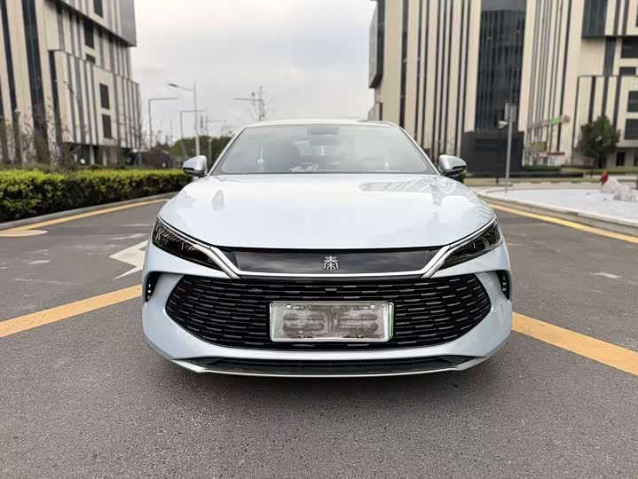 Фото 2 - BYD Qin L