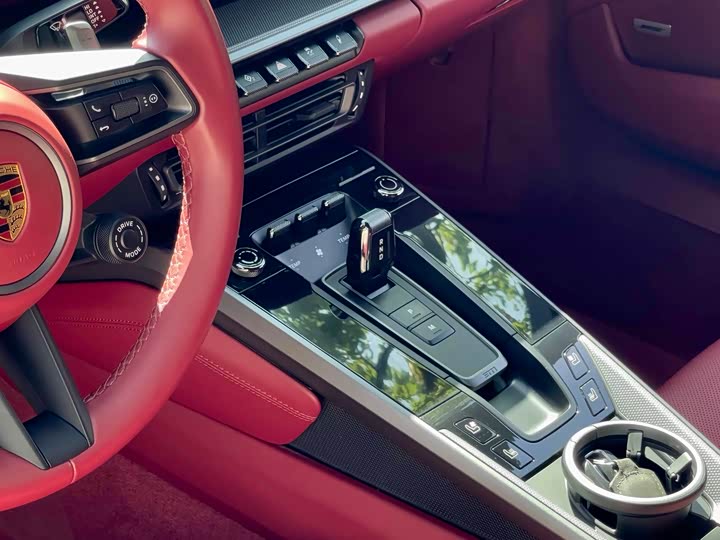 Фото 8 - Porsche 911