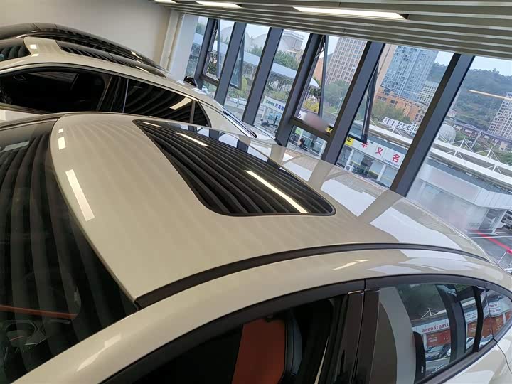 Фото 27 - Changan UNI-V Hybrid