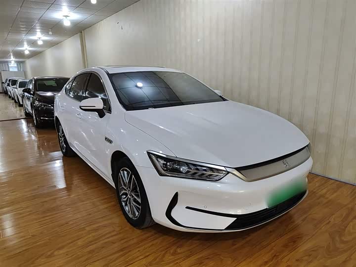 Фото 4 - BYD Qin Plus