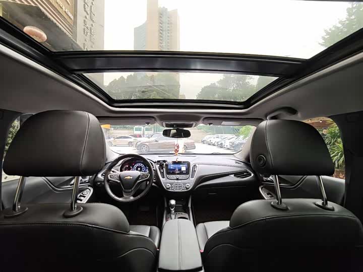 Фото 18 - Chevrolet Malibu XL