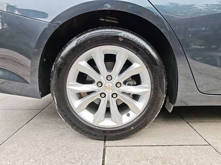 Фото 35 - Chevrolet Malibu XL