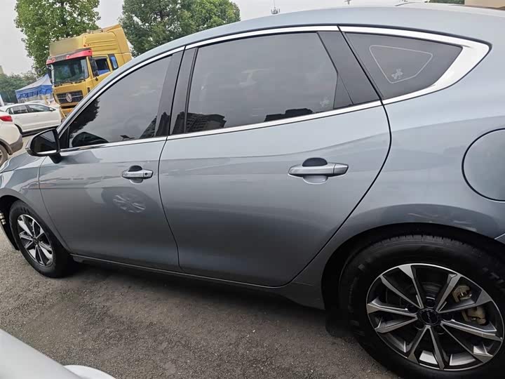 Фото 5 - BYD Destroyer 05