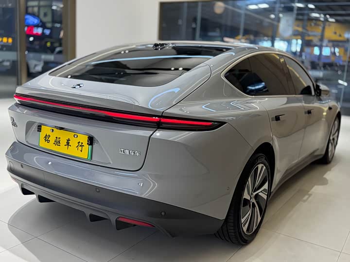 Фото 7 - Nio ET5