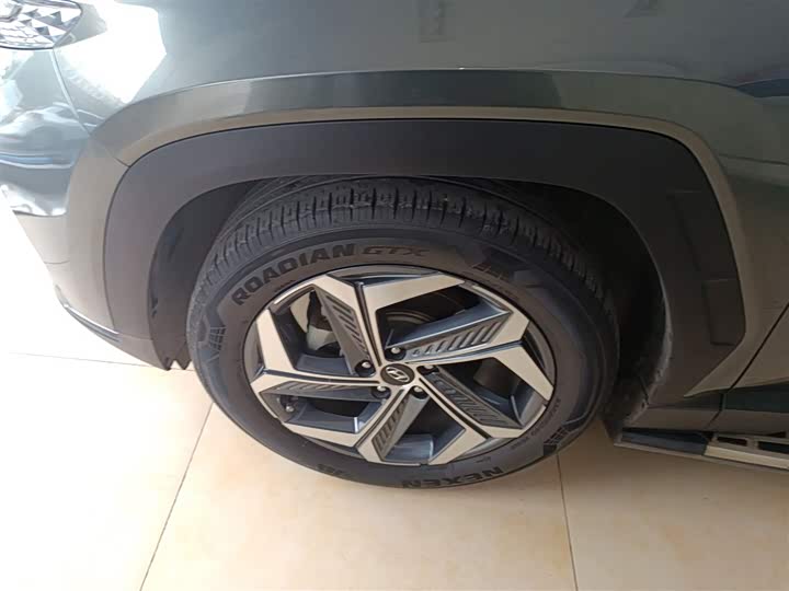 Фото 23 - Hyundai Tucson L