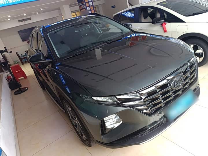 Фото 4 - Hyundai Tucson L