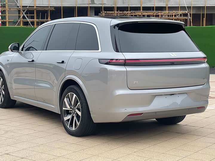 Фото 9 - LiXiang L8