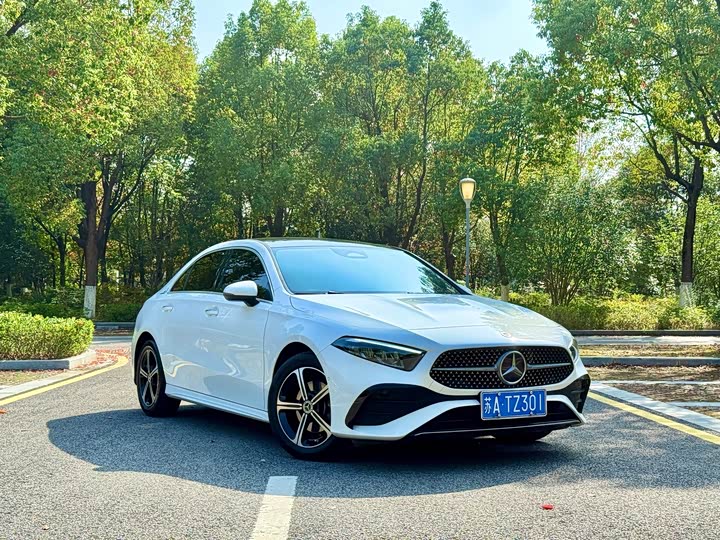 Фото 3 - Mercedes-Benz A-Class