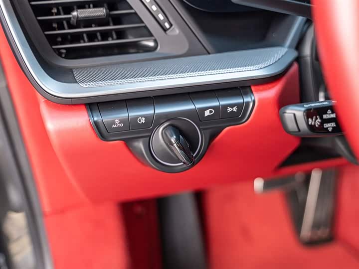 Фото 16 - Porsche 911