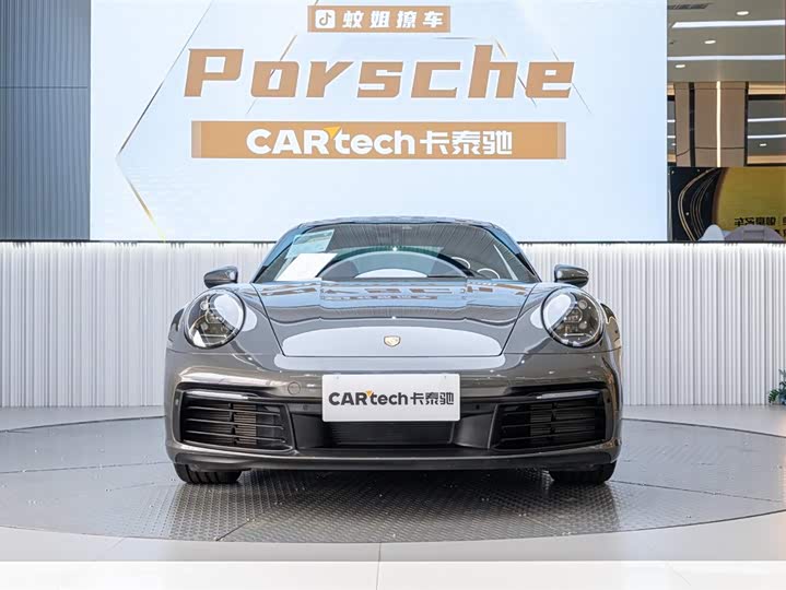 Фото 2 - Porsche 911