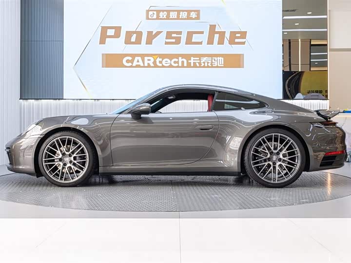 Фото 3 - Porsche 911