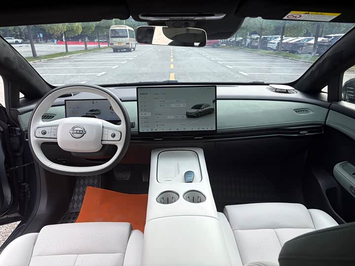 Фото 10 - Nissan N7