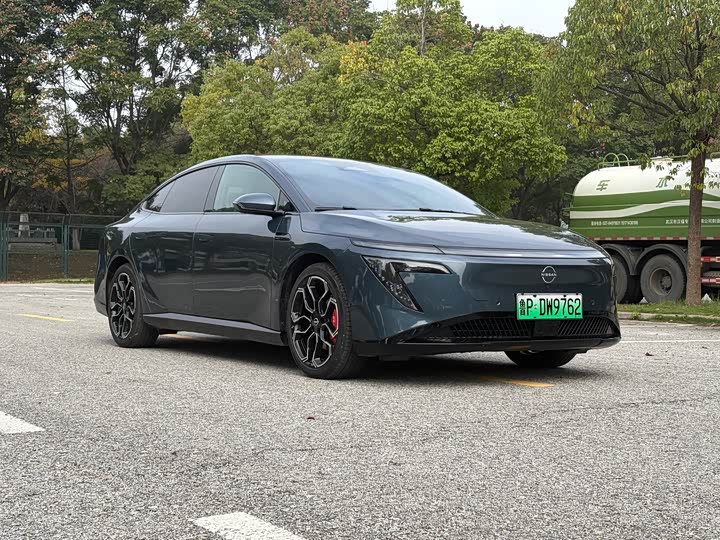 Фото 3 - Nissan N7