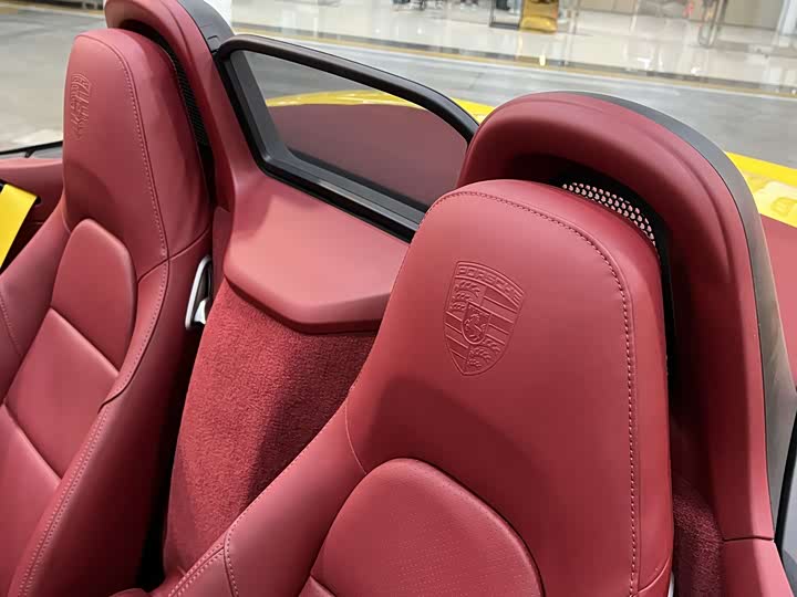 Фото 8 - Porsche 718