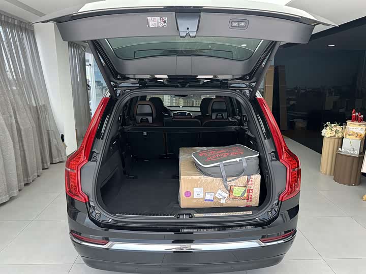 Фото 21 - Volvo XC90 Hybrid