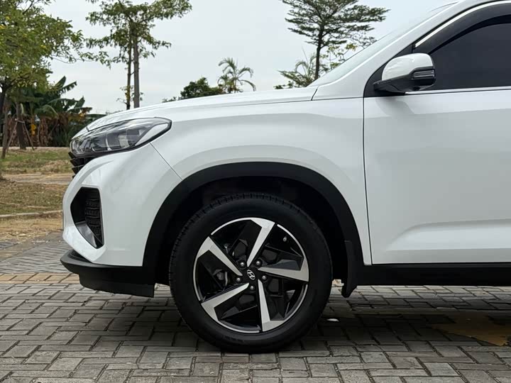 Фото 14 - Hyundai ix35 (Mufasa)