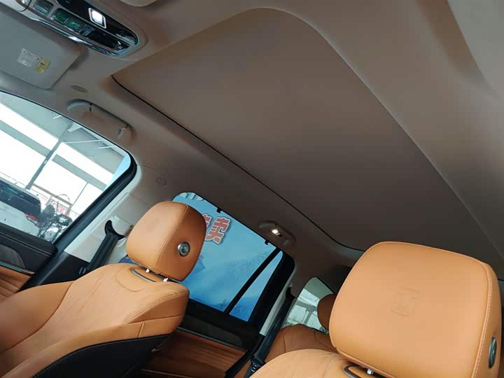 Фото 18 - Tank 500 Hybrid