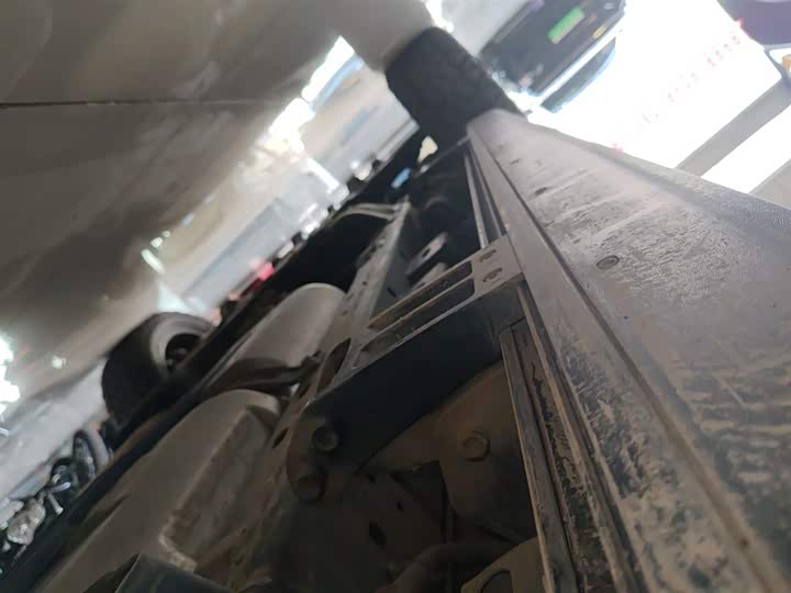 Фото 22 - Tank 500 Hybrid