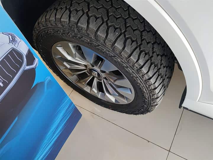 Фото 26 - Tank 500 Hybrid