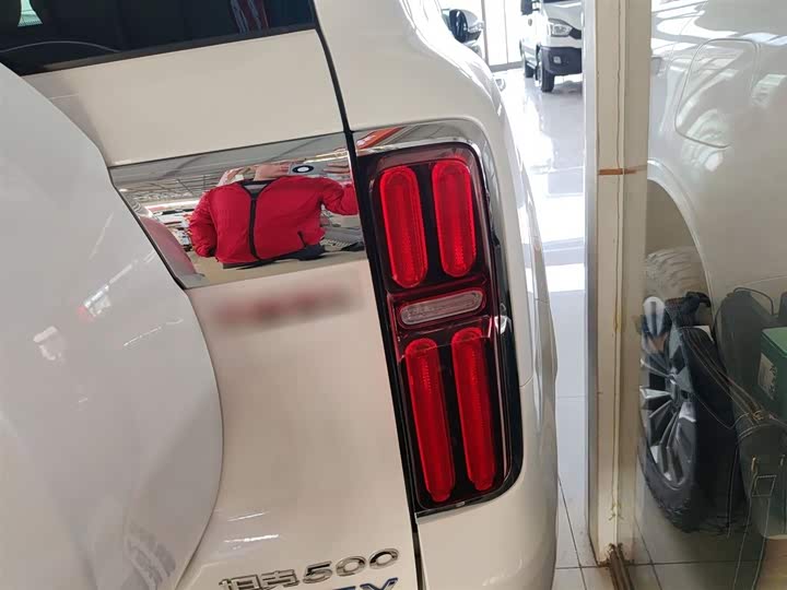 Фото 8 - Tank 500 Hybrid