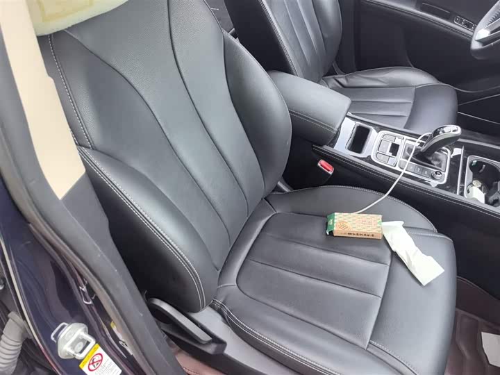 Фото 25 - BYD Song Max