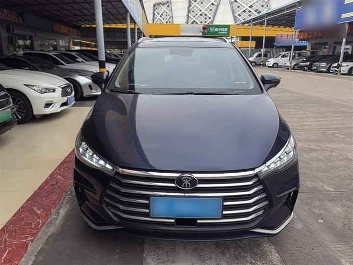 Фото 3 - BYD Song Max