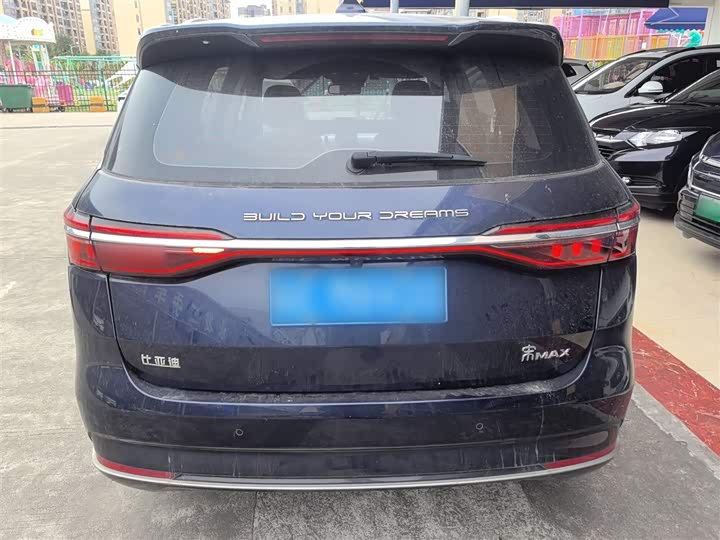 Фото 6 - BYD Song Max