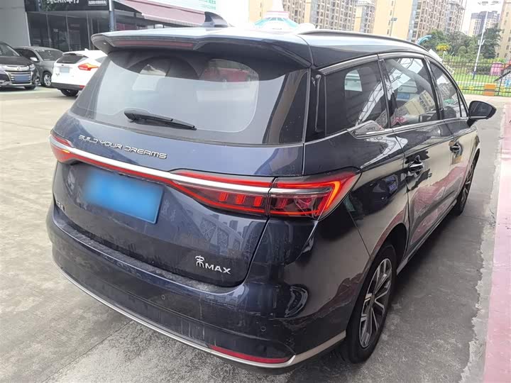 Фото 7 - BYD Song Max