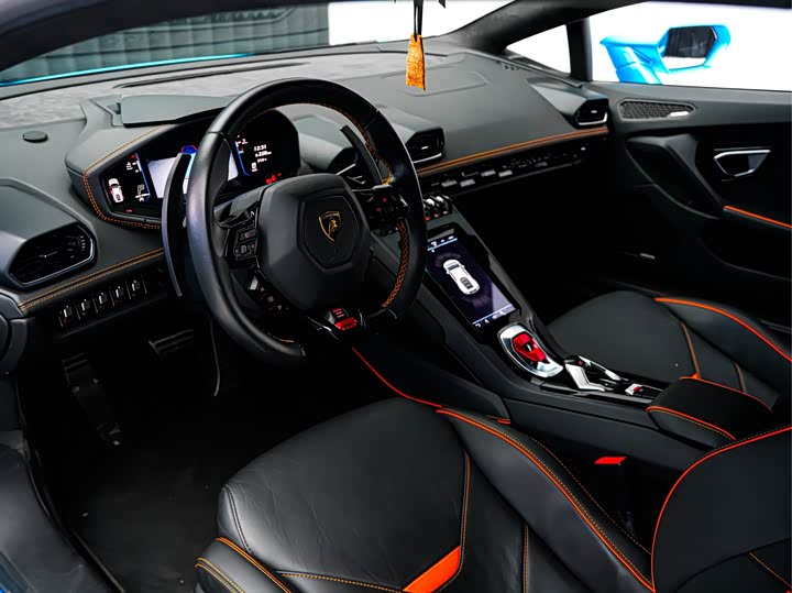 Фото 14 - Lamborghini Huracán