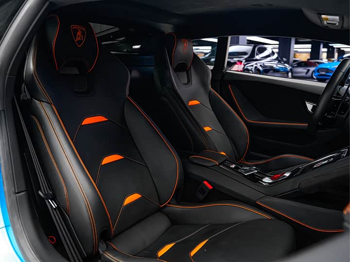 Фото 18 - Lamborghini Huracán