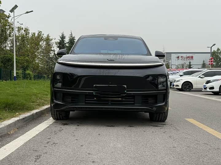 Фото 2 - LiXiang L9