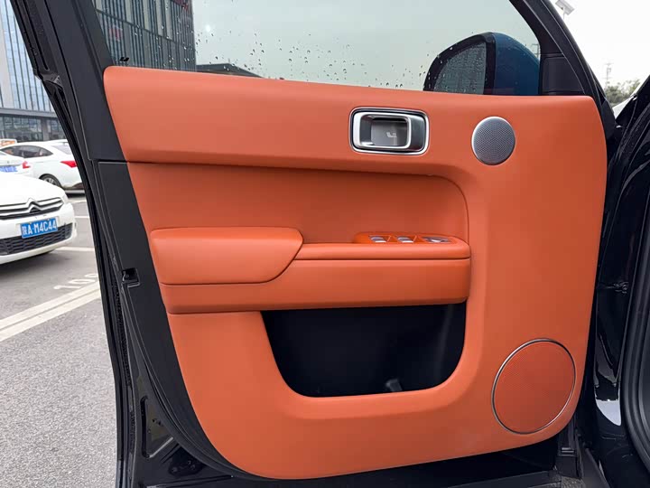 Фото 6 - LiXiang L9