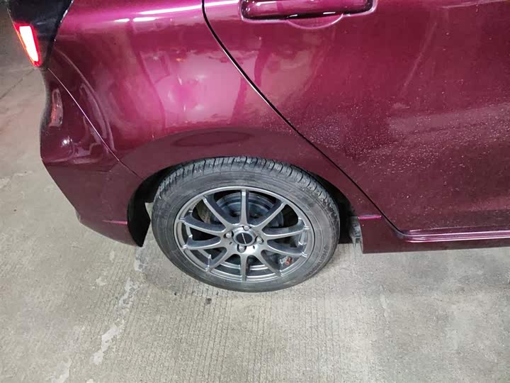 Фото 26 - Honda Life