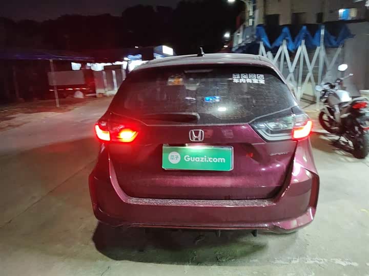 Фото 6 - Honda Life