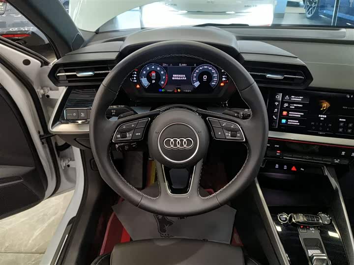 Фото 11 - Audi A3