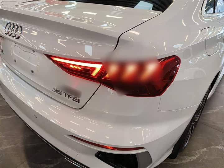 Фото 8 - Audi A3