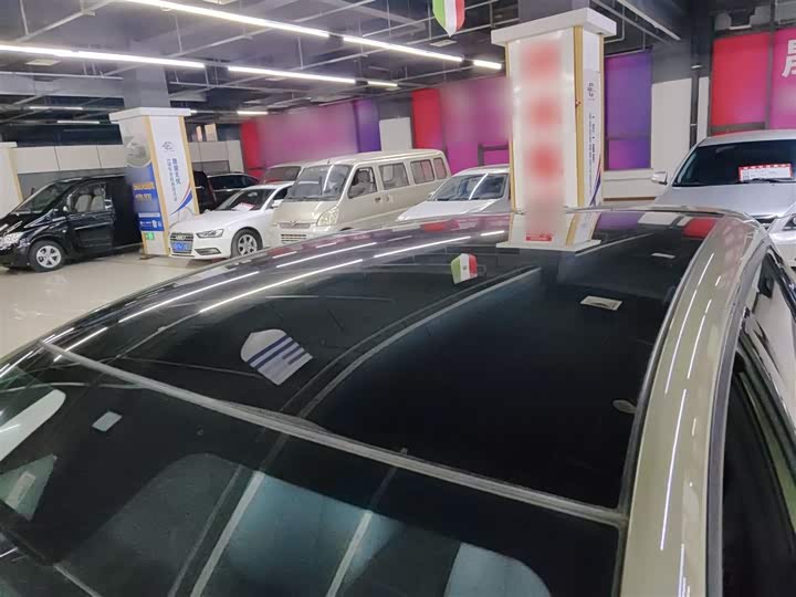 Фото 27 - Changan UNI-T