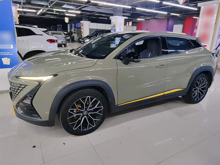 Фото 5 - Changan UNI-T