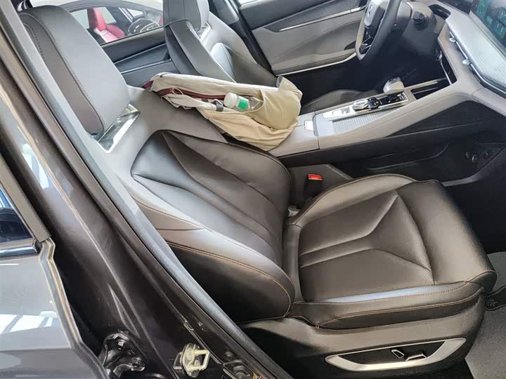 Фото 25 - Changan CS75 Plus