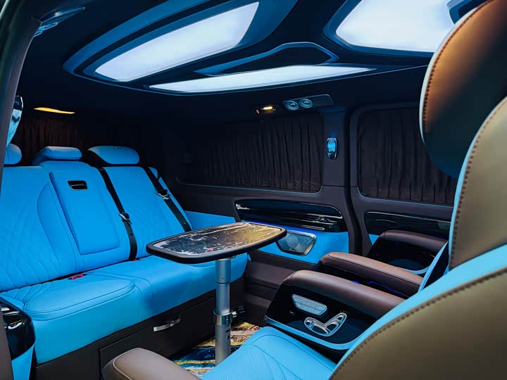 Фото 13 - Mercedes-Benz Vito