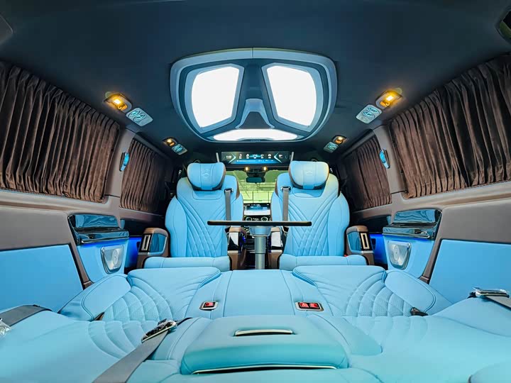 Фото 16 - Mercedes-Benz Vito