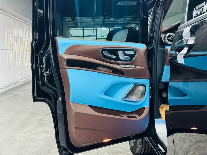 Фото 4 - Mercedes-Benz Vito