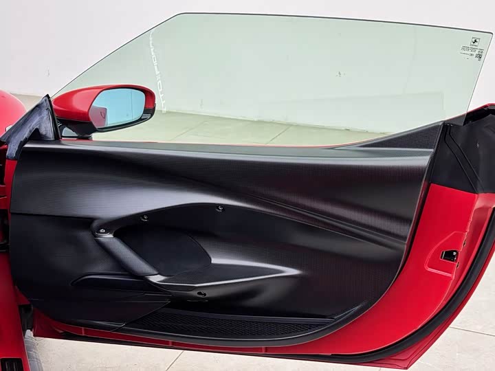 Фото 23 - Ferrari 296